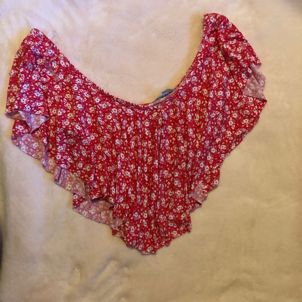 Flowy crop top